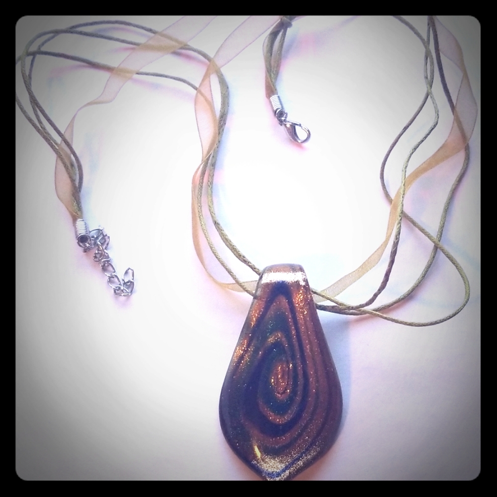 Women's Necklace Glass Colored Pendant Jewelry New